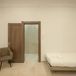 O'clock Malta فندق