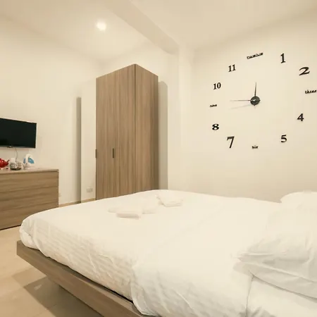 O'clock Malta Bed & Breakfast 3*