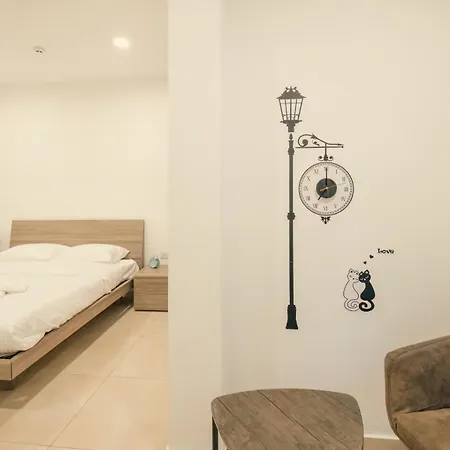 O'clock Malta Bed & Breakfast Sliema