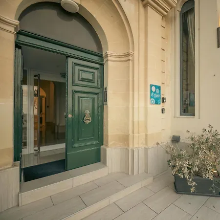 O'clock Malta Bed & Breakfast 3*