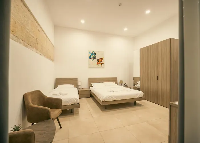 O'clock Malta 슬리에마