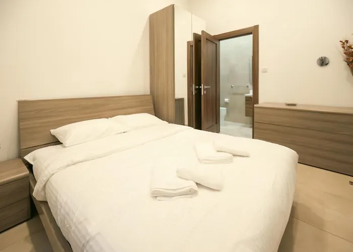 O'clock Malta B&B 3*