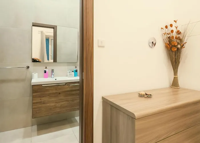 O'clock Malta 3* Sliema