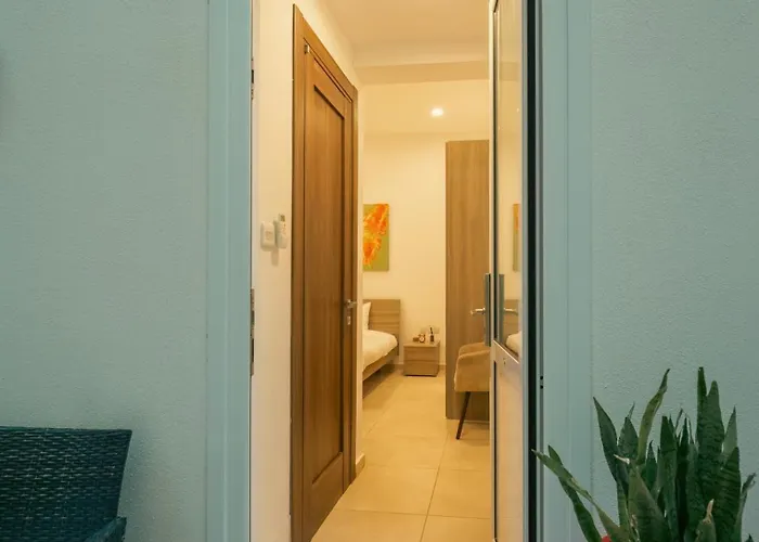 O'clock Malta B&B 3*